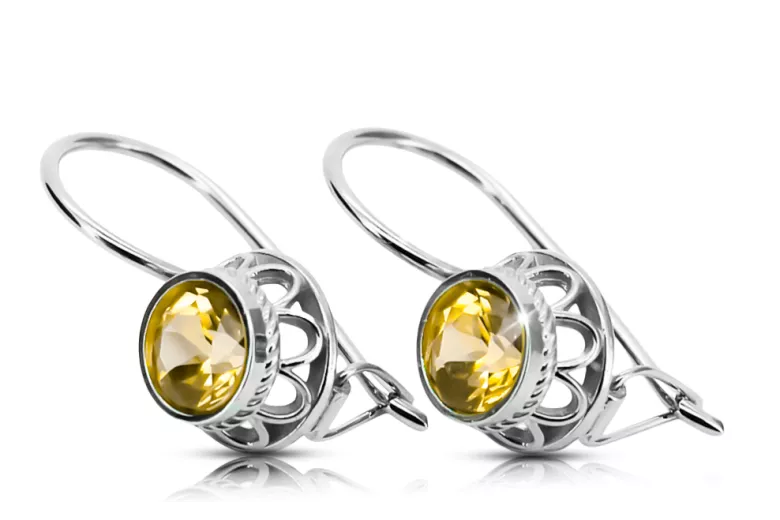 Des boucles d'oreilles Artisanat vintage Péridot jaune Argent sterling 925 vec117s